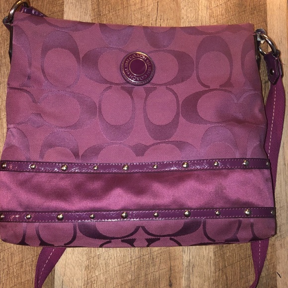 Coach Handbags - 🔹Coach Crossbody Purse (open to offers!)